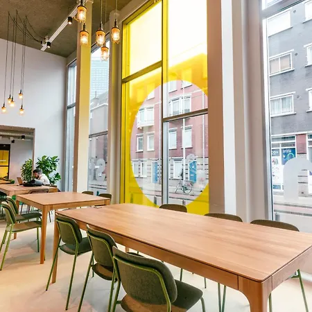 Hotell The Social Hub 3*