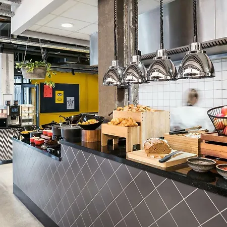 Hotell The Social Hub 3*