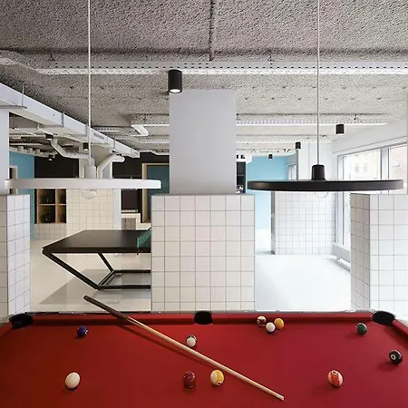Hotel The Social Hub 3*