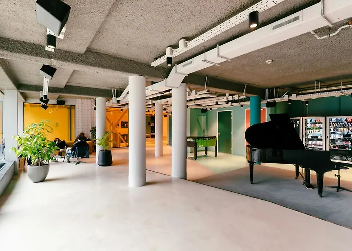 The Social Hub Hotel 3*