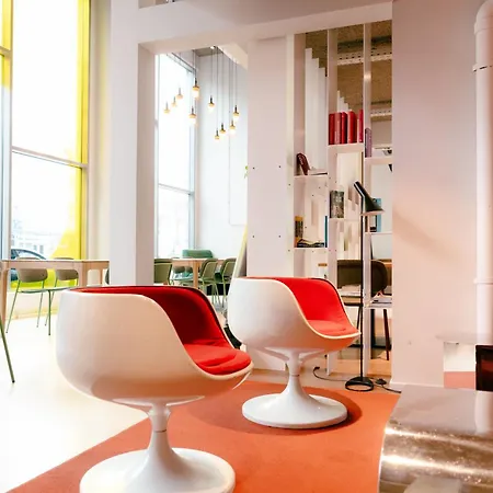 The Social Hub 호텔