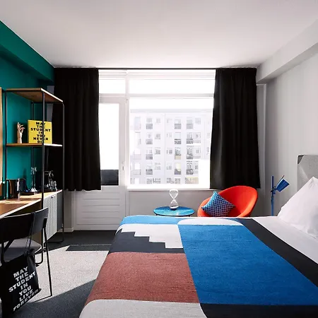 The Social Hub Hotel 3*