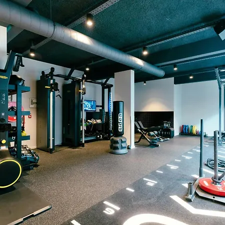 Отель The Social Hub