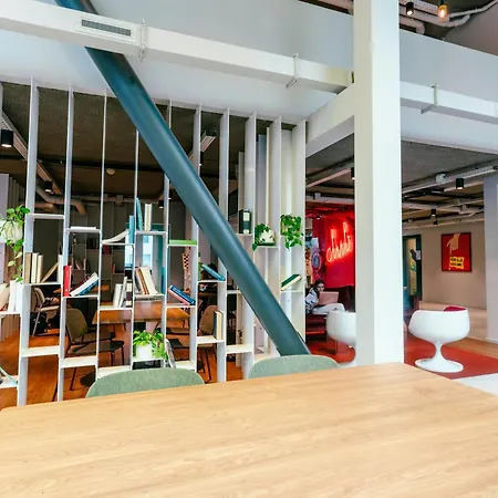 The Social Hub 3* 헤이그