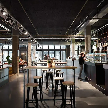 The Social Hub Отель Гаага