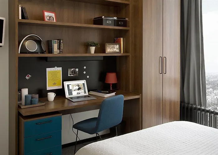 Hotel The Social Hub 3*