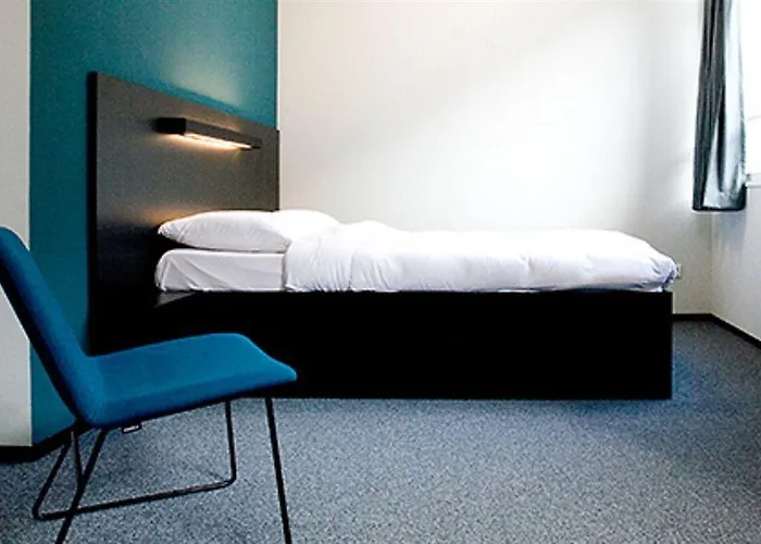 The Social Hub Otel 3*