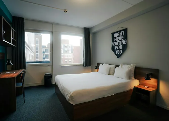 The Social Hub Lahey