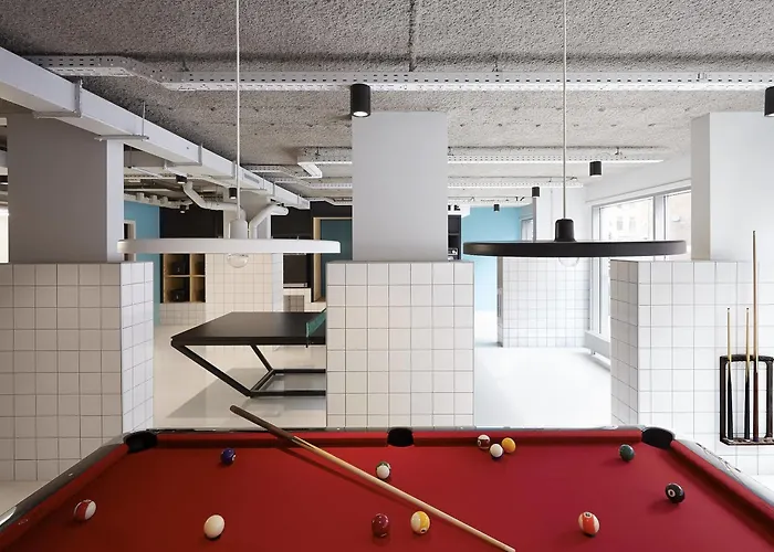 The Social Hub Otel 3*