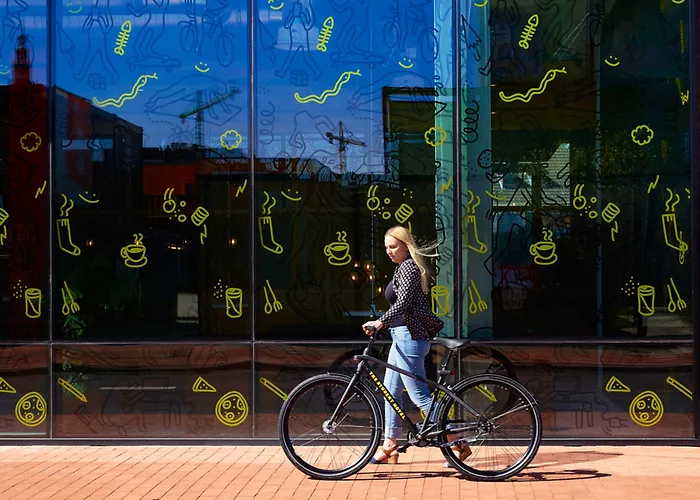 The Social Hub 3* Гаага